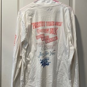 Long sleeve Hollister Tee. XL